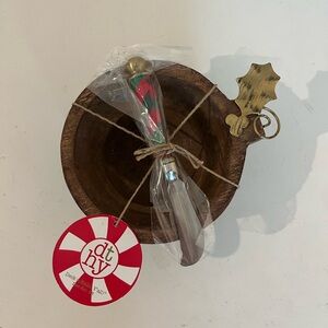 DTHY Wooden Bowl with Spreader